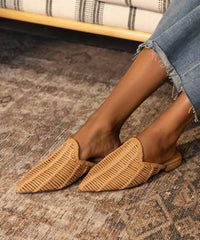 The Goldfinch 15 Woven Slide - Toffee Woven