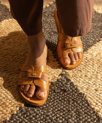 The Sunbird Icon - Tan Leather